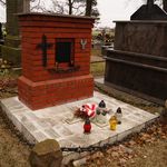 Pomnik Tomasza Kolbego na cmentarzu w Unierzyżu
